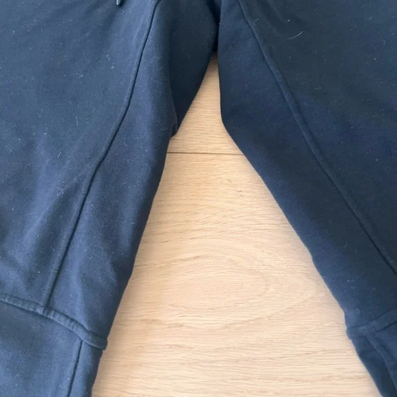 🔥Lululemon Men's Black City Joggers. Size L